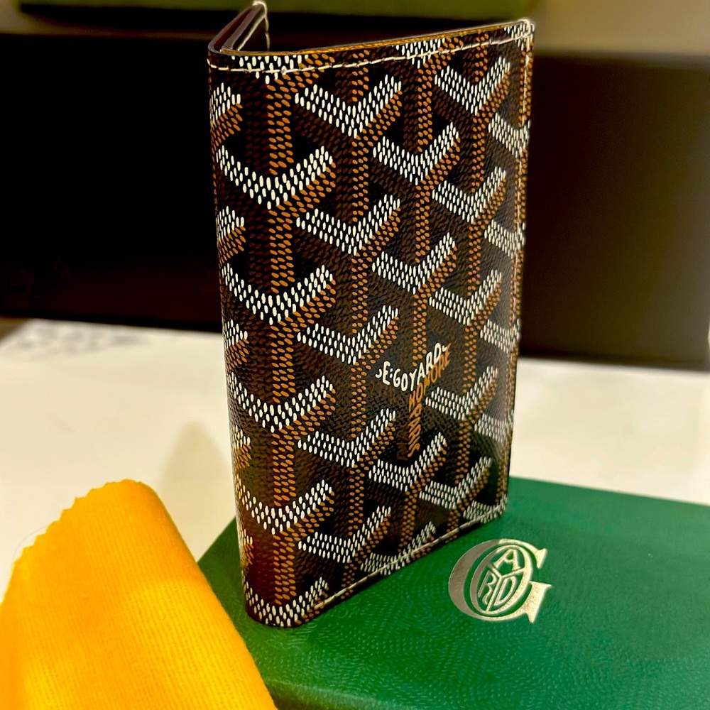 Authentic Goyardine Saint Pierre Card Holder Navy